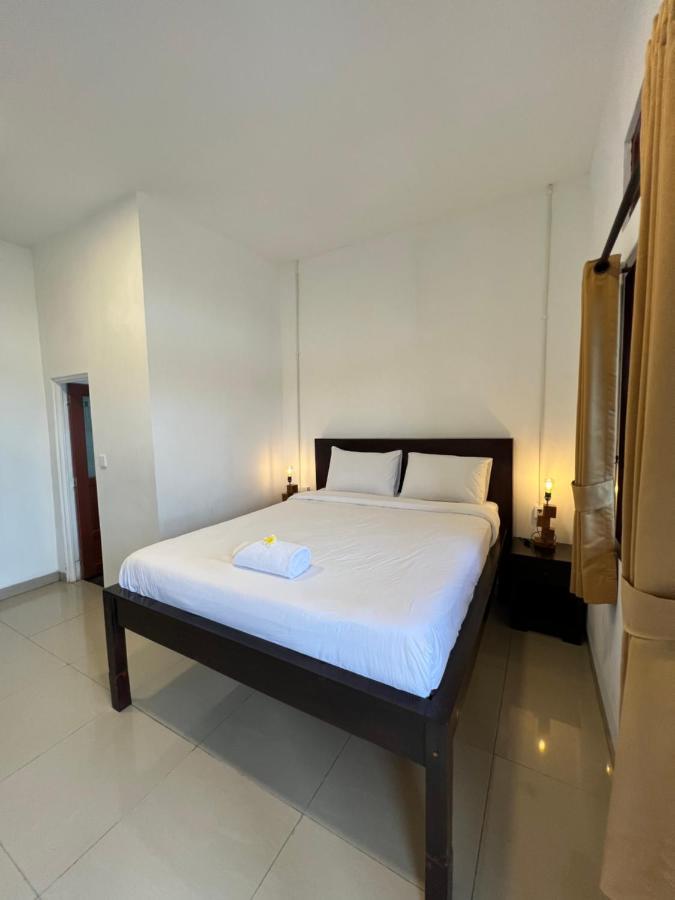 Ocean Breeze Uluwatu Apartments Esterno foto
